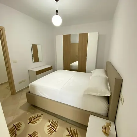 Apartment Downtown Comfort Tirana